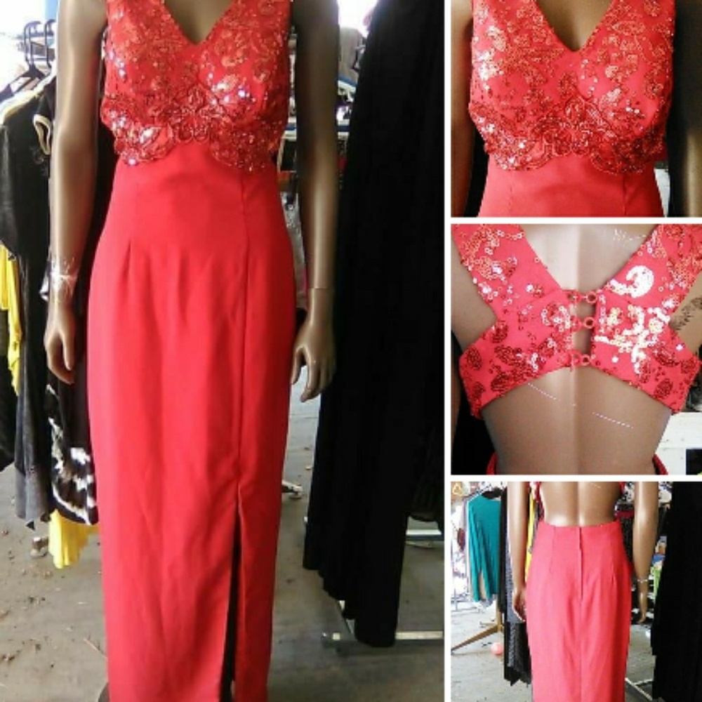 Red prom dress